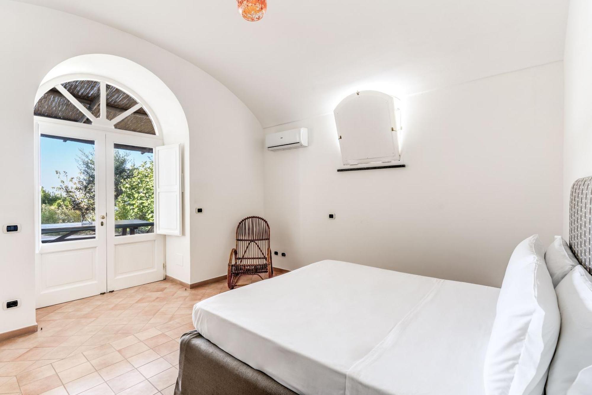 Villa Giulia Boutique Views Pool And Guest Services 소렌토 외부 사진