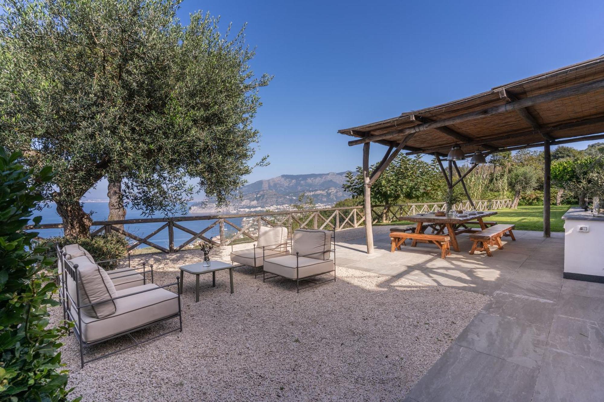 Villa Giulia Boutique Views Pool And Guest Services 소렌토 외부 사진