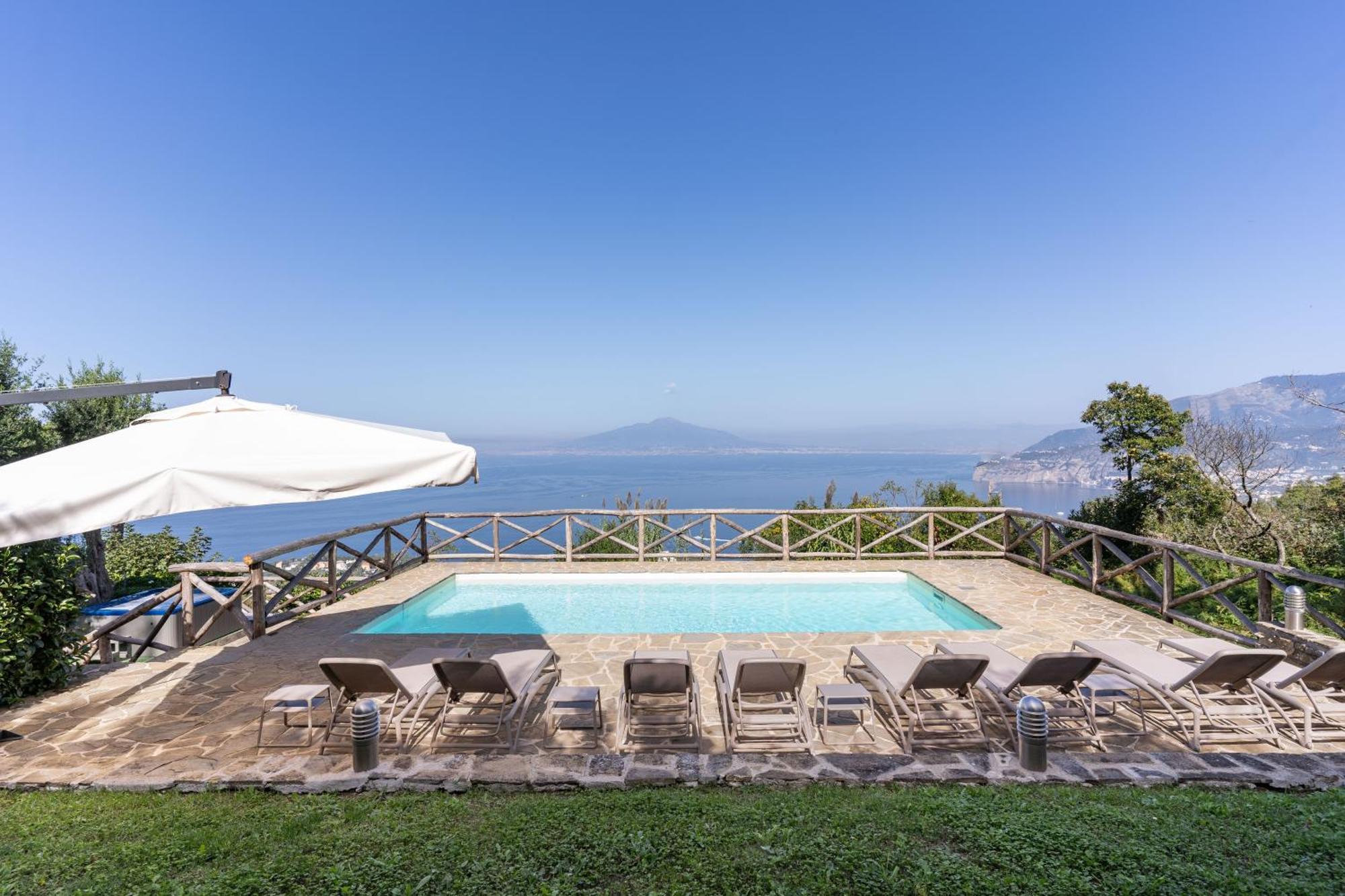 Villa Giulia Boutique Views Pool And Guest Services 소렌토 외부 사진